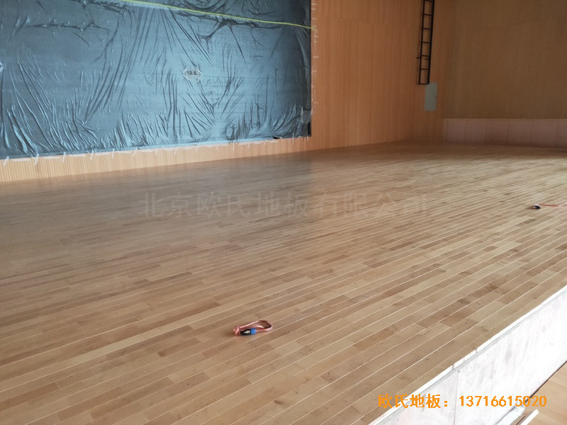 ���ݸ��І���У�^�@���^�w��ľ�ذ���O����4